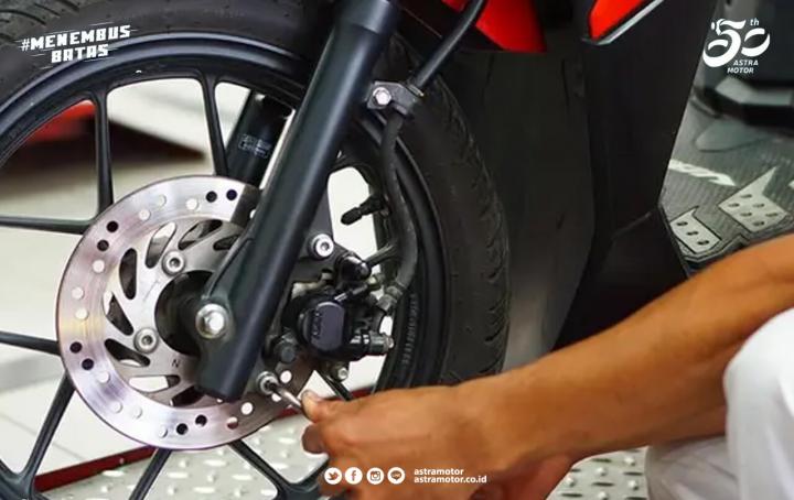 Apakah Cakram Motor Yang Penyok Bisa Diperbaiki? Berikut Info dari Ahass Astra Motor Natar